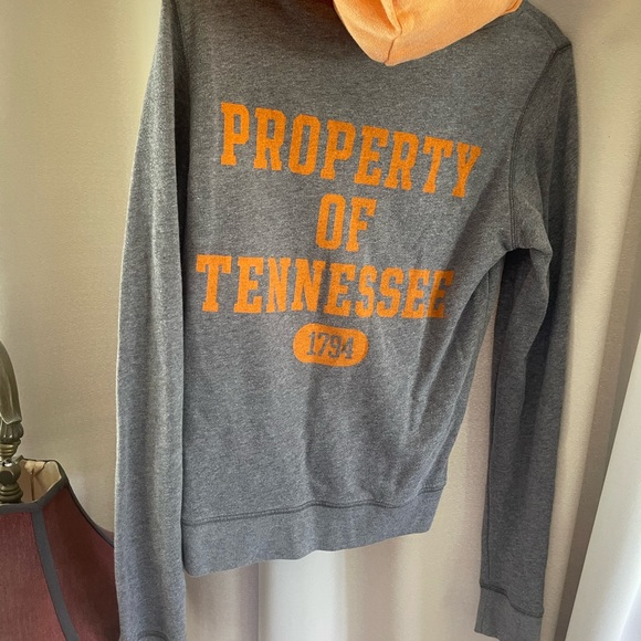 Victoria’s Secret Pink UT Zip up Jacket - Picture 2 of 3